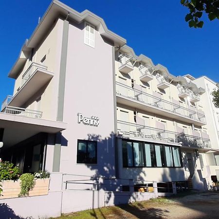 Hotel Penny Rimini Buitenkant foto