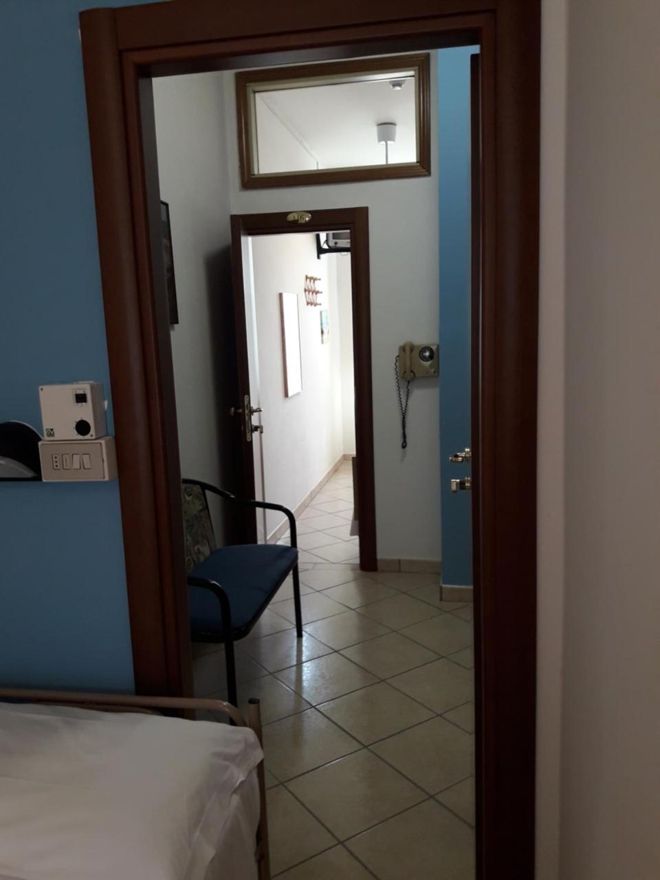 Hotel Penny Rimini Buitenkant foto